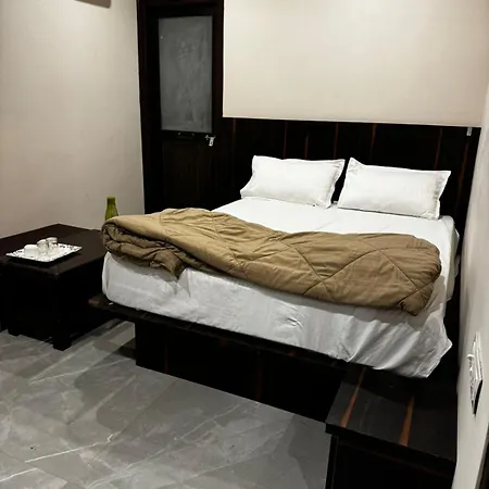 Hotel Karma-2